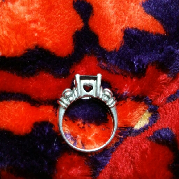 AUTHENTIC STERLING SILVER RING - Picture 4 of 4