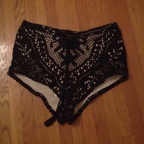 Spell crochet shorts