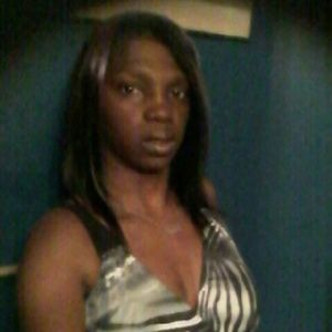 Meet your Posher, Latoya