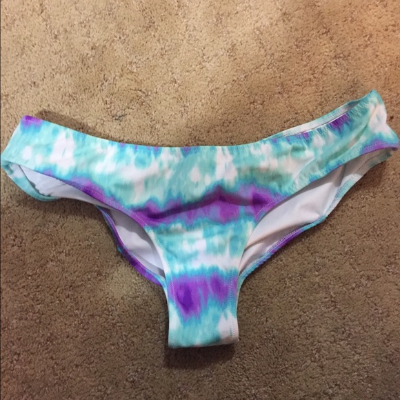 VS bikini bottoms