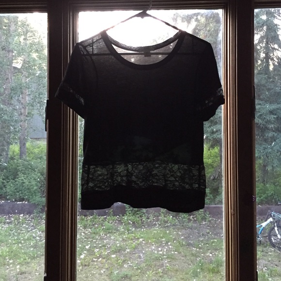 Black crop top