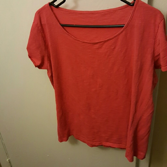 Coral short sleeve shirt