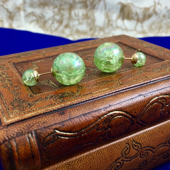 Green Double Stud Earrings - Picture 3 of 5