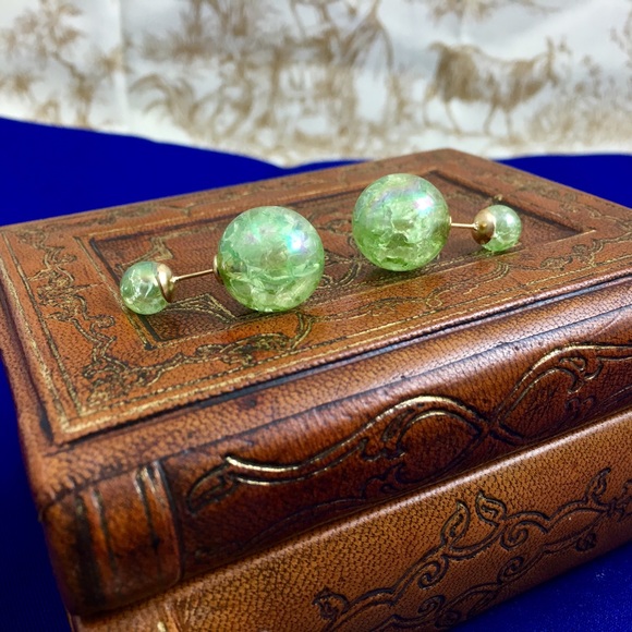 Green Double Stud Earrings - Picture 2 of 5