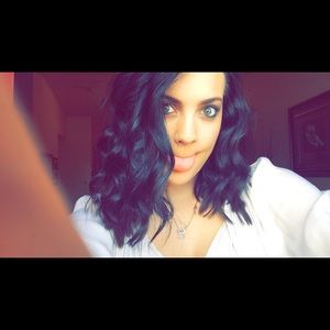 Meet your Posher, Sadee