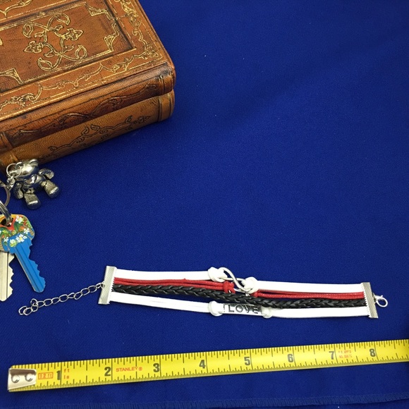 Love Anchor Infinity Bracelet - Picture 4 of 4