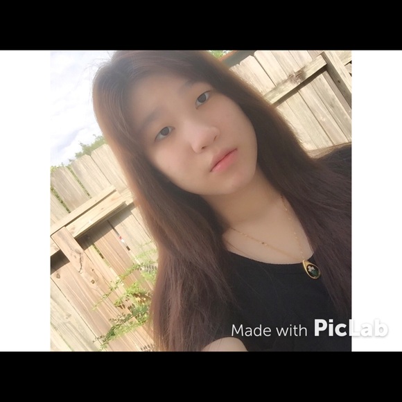 Meet your Posher, Hduong