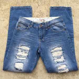 💚SALE💚 Sophie Distressed Jeans Size 13 Like New