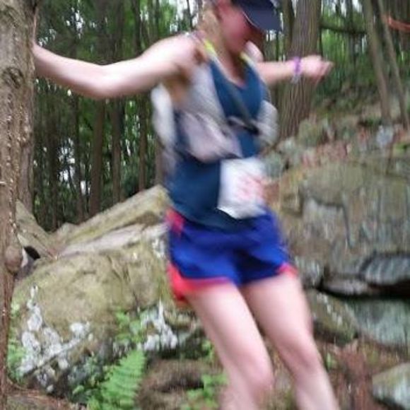 Meet your Posher, Alison - Picture 1 of 1