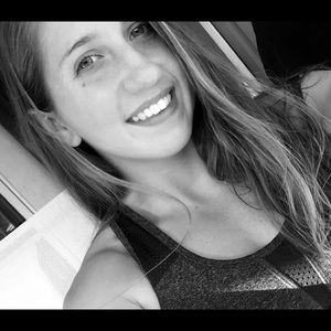 Meet your Posher, Jocelyn