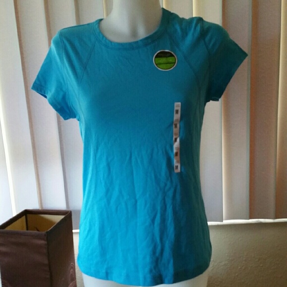 Nwt work out tee shirt aqua blue tech gear size M