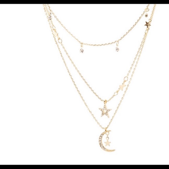 Jewelry - Layered necklace