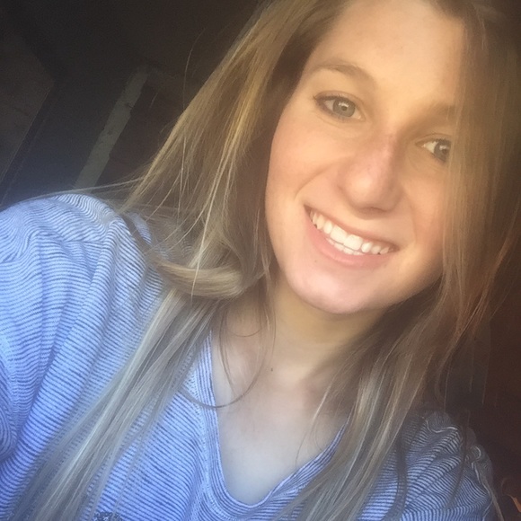 Meet your Posher, Samantha - Picture 1 of 1