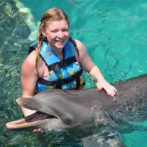 Meet your Posher, Denise