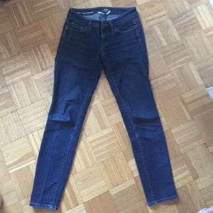 LOFT size 00 modern skinny ankle jeans