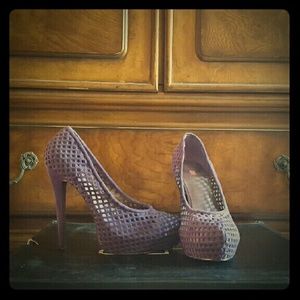 Victorious Pump by Penny Loves Kenny