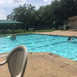 Meet your Posher, Norma