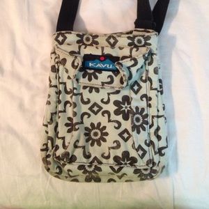 Small Kavu purse