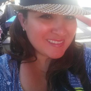 Meet your Posher, Araceli