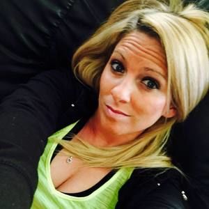 Meet your Posher, Cortney