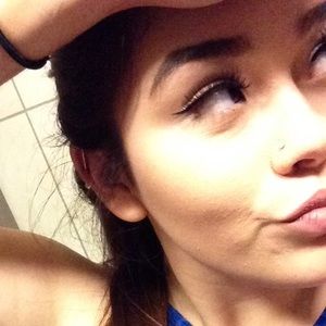 Meet your Posher, Rosa