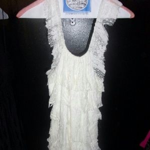Absolutely beautiful tiered lace dress