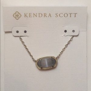 Kendra Scott necklace