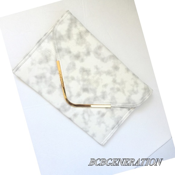 BCBGeneration Handbags - NWT BCBGENERATION White Clutch ✳️PRICE DROP