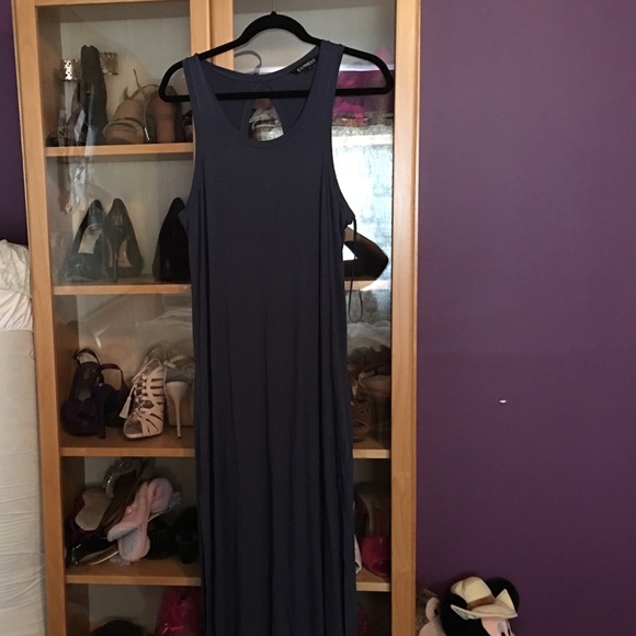 Keyhole back express maxi dress