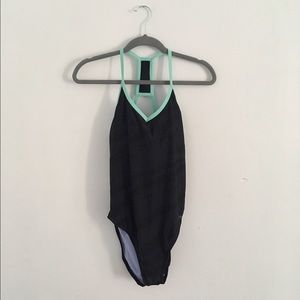 NWT Thin strap swimsuit