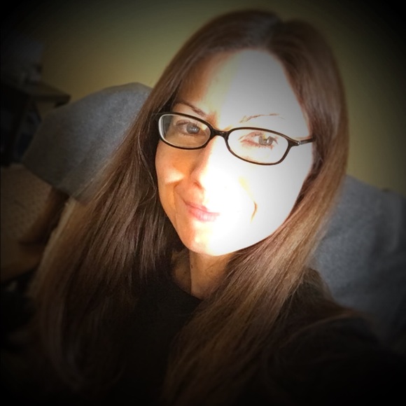 Meet your Posher, Shawna