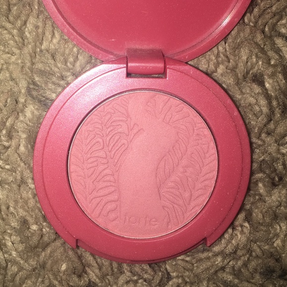 Mini Tarte 12- hour blush - Picture 3 of 3