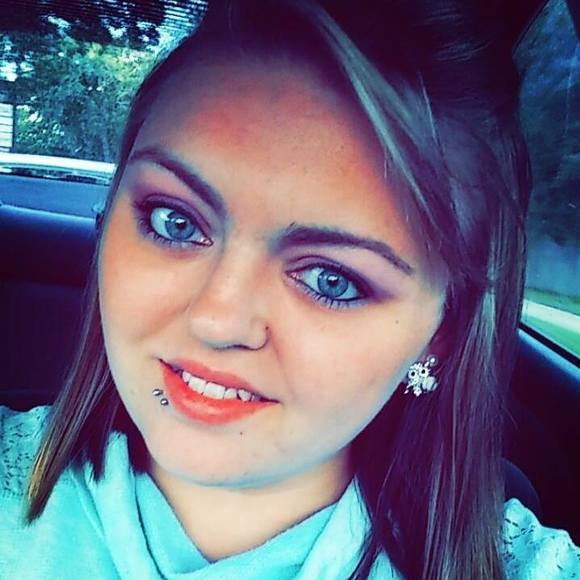 Meet your Posher, Kimberly