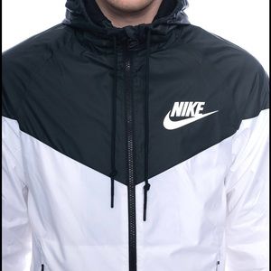 Nike Windbreaker