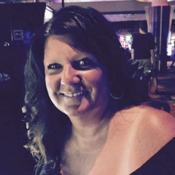 Meet your Posher, Patricia - Picture 1 of 1