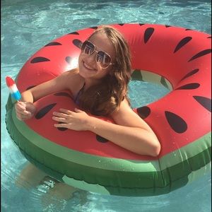 Meet your Posher, Tarah