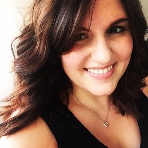 Meet your Posher, Amy