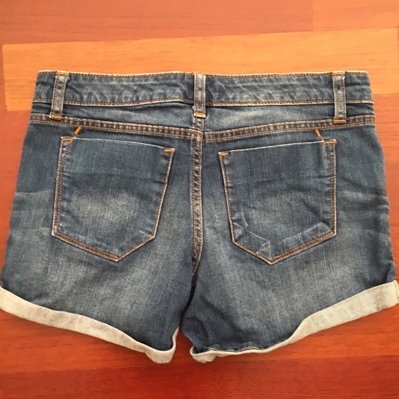 Denim shorts - Picture 2 of 2