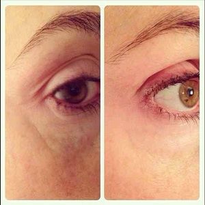 Arbonne lifting and contouring eye cream