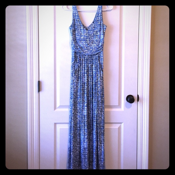 Cynthia Rowley pocketed maxi dress.