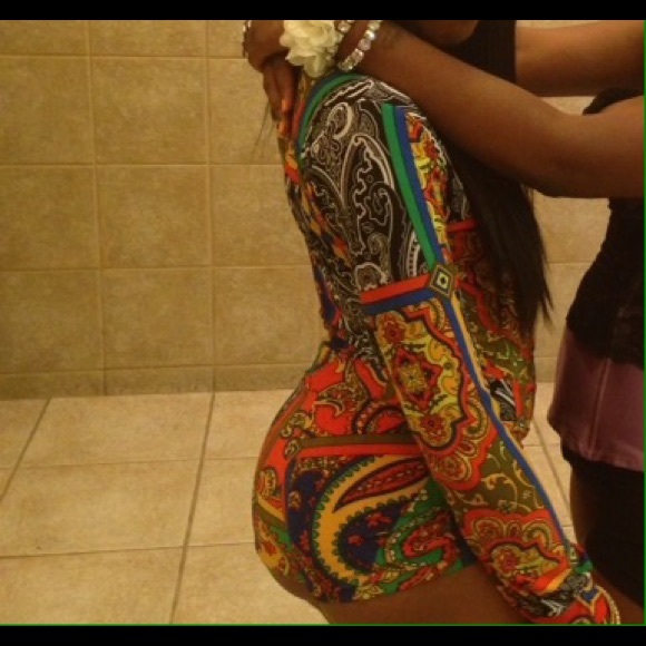 Multi-color romper - Picture 3 of 3