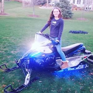 Meet your Posher, Lauren