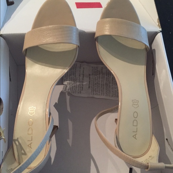 Aldo Shoes - Picture 2 of 4