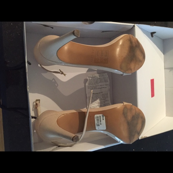 Aldo Shoes - Picture 3 of 4