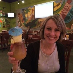 Meet your Posher, Lori