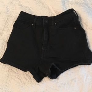 Bullhead High Waisted Shorts