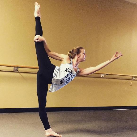 Meet your Posher, Rachel