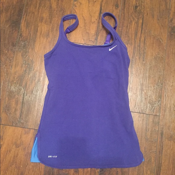Nike dri fit tank with built in bra (s)