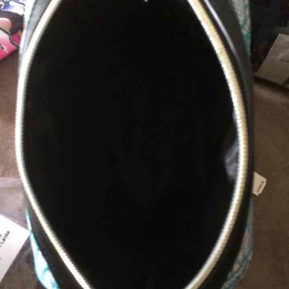 Sold on Ⓜ️erc - Picture 2 of 3