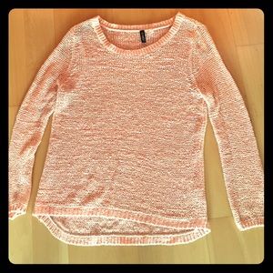 Slouchy coral/peach summer knit sweater!